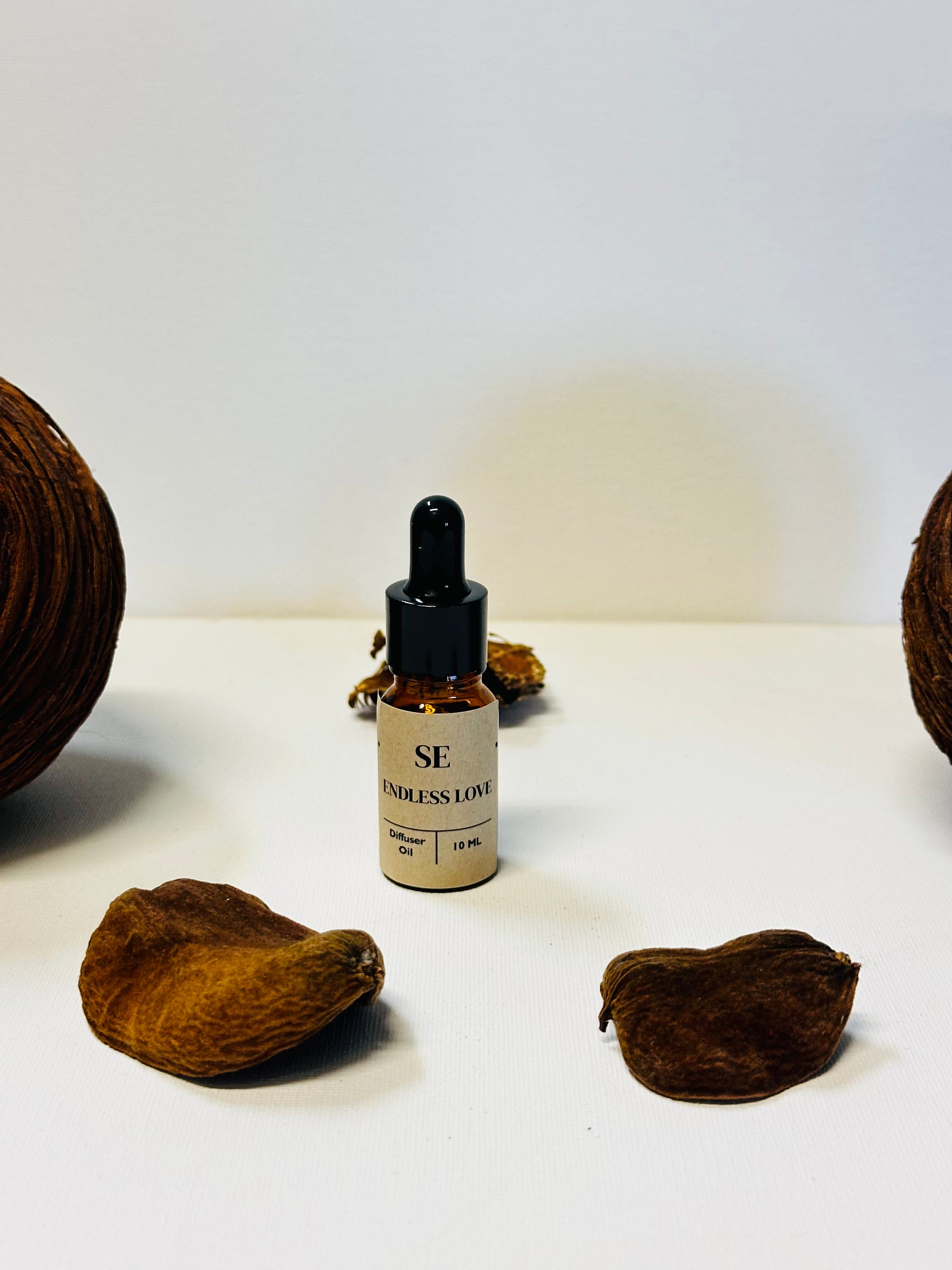 Scentify Essence High Quality Luxury Aromatherapy and Diffuser oils