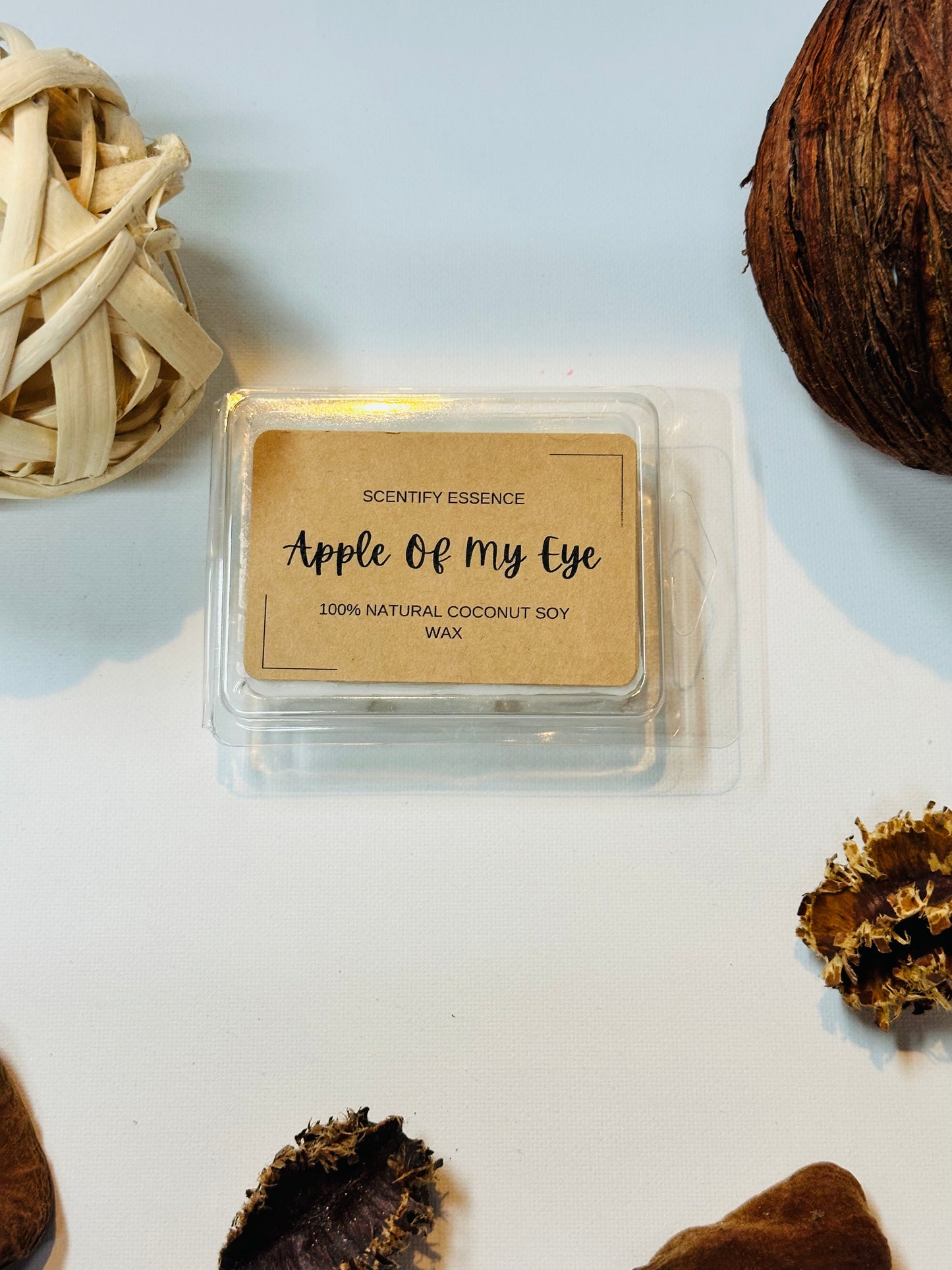 "APPLE OF MY EYE"- WAX MELTS 2.4oz 6 cubes