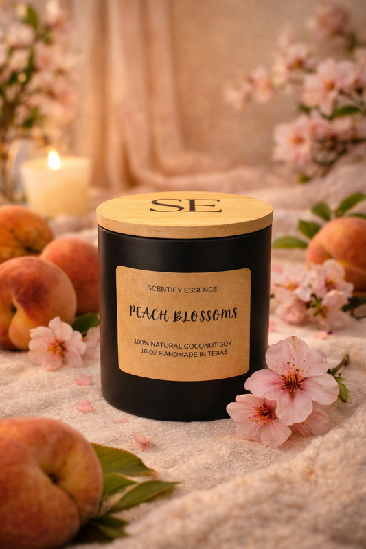 PEACH BLOSSOMS – Hand-Poured Peach & Floral Scented Candle